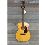 Martin 00-18 w/case