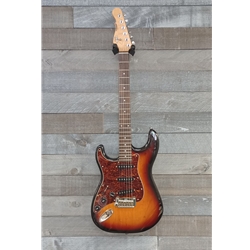 G&L Legacy Tribute Left Hand - Used - w/bag