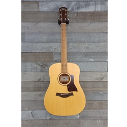 Taylor BBT Big Baby Acoustic w/Bag