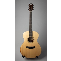 Taylor Academy A12e Guitar w/Bag